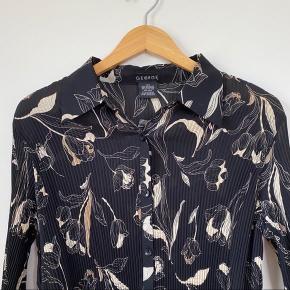 NWT George Pleated Oriental Floral Button Up Large - Picture 2 of 8
